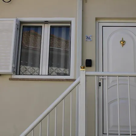 Carmo Guestroom Apartment